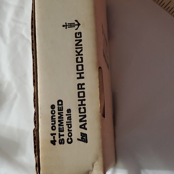 : 4pc VINTAGE 4" la reine stemware cardials anchor hocking Sherry Glasses in box - Picture 4 of 9